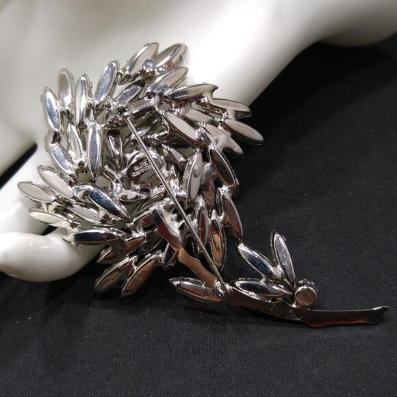 Alice Caviness Gray Navette Rhinestone Flower Brooch Rhodium 1960s - Picture 4 of 10